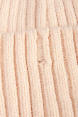 Шапка жіноча